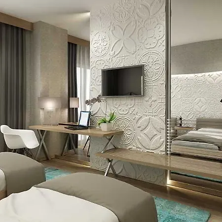 Aybar & Hotell 4*
