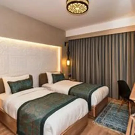 Hotell Aybar & 4*