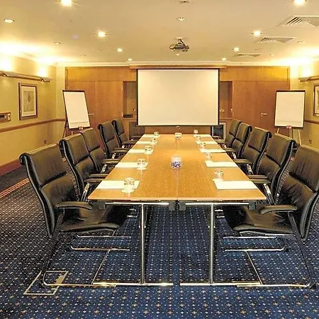 Aybar & Hotel