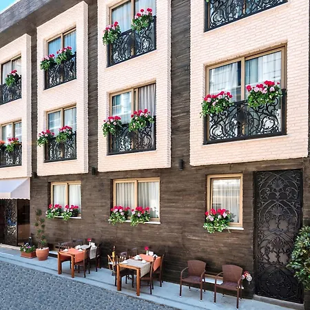 Aybar & Hotel Stambuł