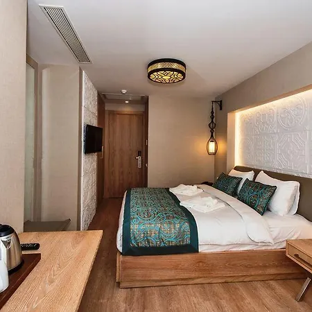 Aybar & Hotel Stambuł