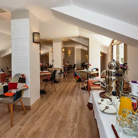Hotel Aybar &