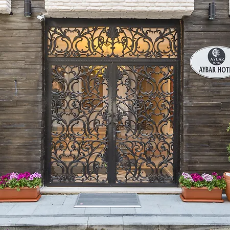 Aybar & 4* Provincia di Istanbul